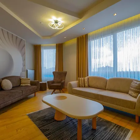 Ar-mo-ni Apartment *